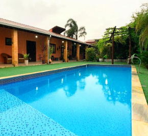 Casa Rocha, Com Piscina a 400 metros da Praia